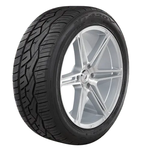 Nitto Nt420V Ultra-High-Performance Tire – 285/35R22, 106W Load Rating, Xl Construction 1