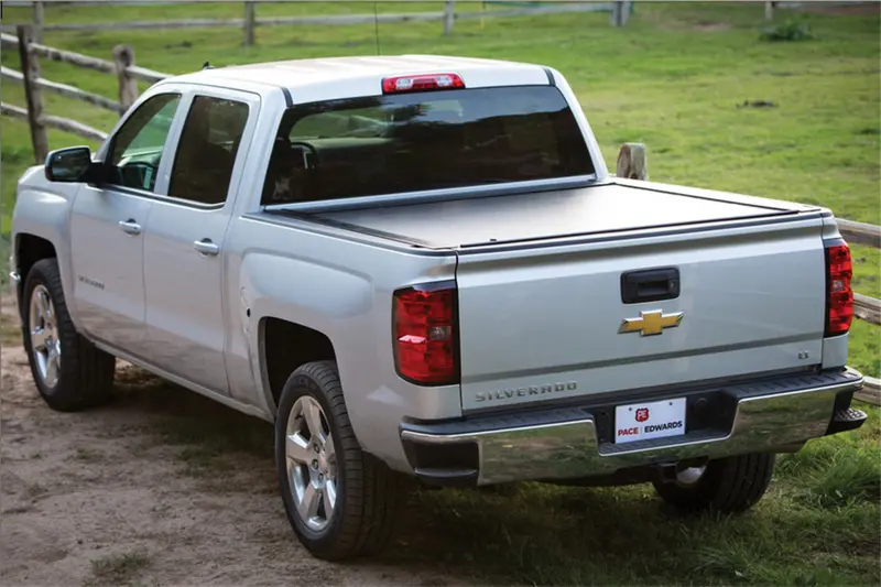 Pace Edwards Jackrabbit Retractable Tonneau Cover – Hard Folding Aluminum Design (M-Jrta10A38) 1